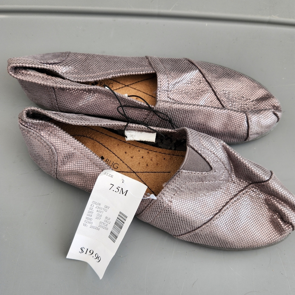 Fashion bug "toms"